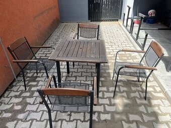 Prodám set dřevěný stůl se židlem - 1