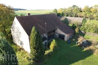Záhornice, prodej domu 70 m2, se stodolou na pozemku 2 388