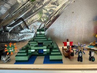 LEGO Minecraft 21136