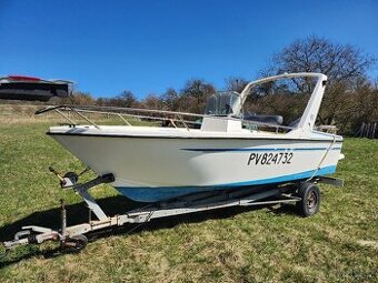 Lod 5.3x2m, Yamaha 75, dokaldy, vlek, dalk.rizeni