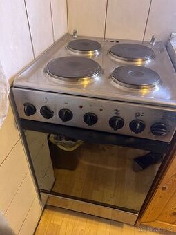 SPORÁK elektrický zn. Gorenje