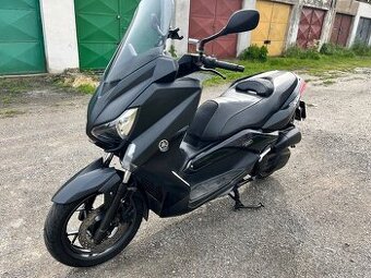 Yamaha Xmax 125 Iron max