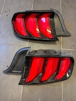 Ford Mustang zadní světla