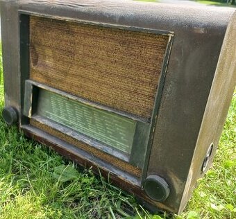Starožitné radio Klasik