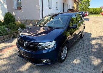 Dacia Sandero 1,0 SCe Top stav 1 Maj. Tažné benzín