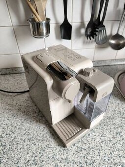 Prodám kávovar DeLonghi EN560.A – Nespresso Lattissima Touch