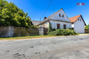 Prodej rodinného domu, 3+1, 591 m2 v Holovousech