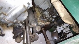 Trabant motor a jiné díly