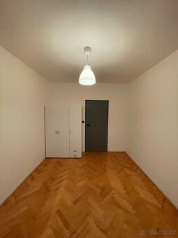 Pokoj k podnájmu – Brno-Slatina, 12 m², 10 000 Kč