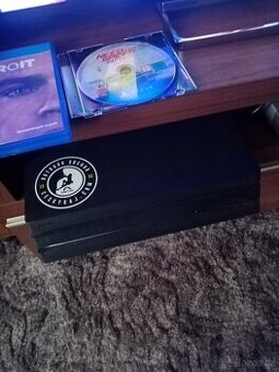 PS4 Pro 1TB