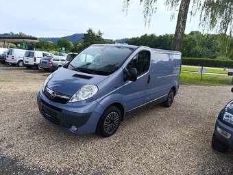Opel Vivaro 2.0 DCi klima tažné DPH