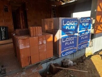 Prodám broušené cihly Leierplan 30, 300x250x249, 208 ks