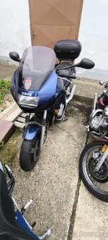Yamaha XJ900 Diversion (nepojízdná)