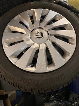 Plechové disky 16 5x112 a zimní pneu 205/55/R16