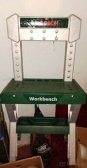 Pracovní stolek Bosch