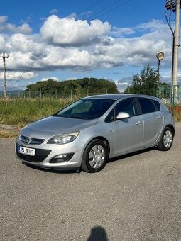 OPEL ASTRA 1.3CDTi KLIMATIZCE Nová STK