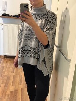 Svetr do roláku, střih pončo, vel. M/L