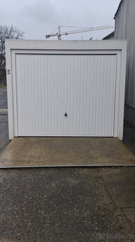 Betonová garáž - monolit od výrobce Laumer Bautechnik