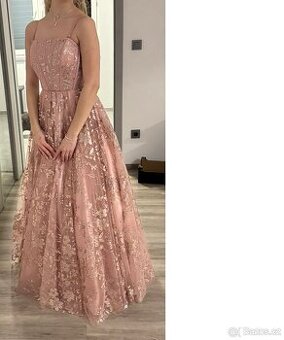 Prodám maturitní/plesové růžové šaty - velikost (S)