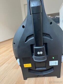 Otočná základna na isofix