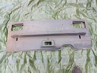 Zadní čelo Lada 1600