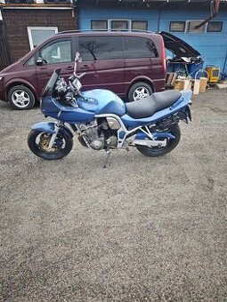Suzuki 600 S