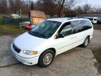 Chrysler Voyager Town Country