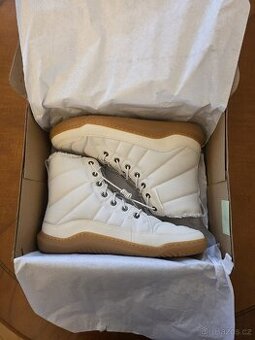 Vivoberfoot Gobi Hiber
Nové, nepoužité, originál zabalené.