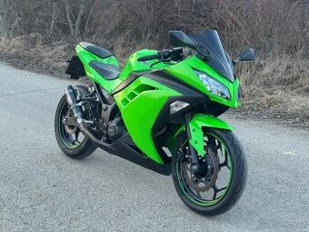 Kawasaki Ninja 300