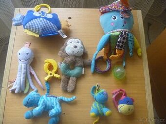 hračky pro miminka