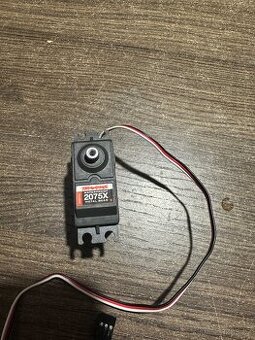 TRAXXAS  SERVO 2075X 9KG.CM 0.17S BB MG VODEODOLNÉ
