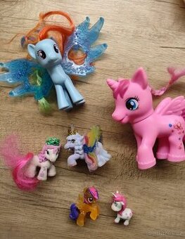 Koníci a jednorožci