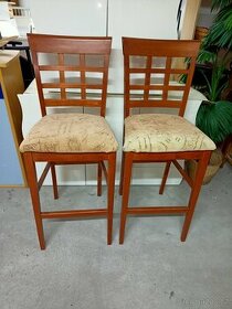 Prodám 2 x hezké velké barové židle z masivu - 1