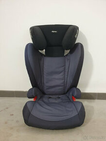 Prodám autosedačku Britax Römer KIDFIX 15-36 kg cca 3-12 let