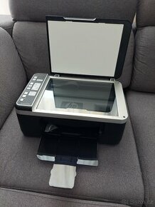 Multifunkční inkoustová tiskárna se skenerem