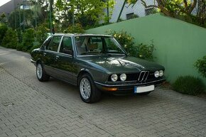 BMW 528i E12 1981