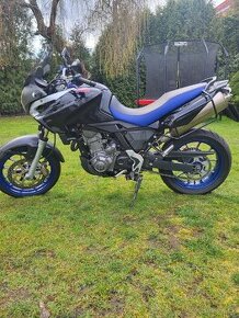 Aprilia Pegas 650