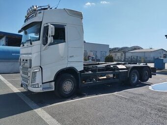 Volvo kontejnerka fh460
