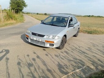 Mazda 323 - 1