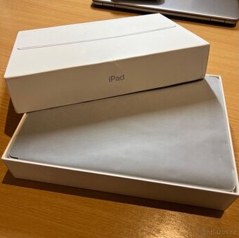 iPad 9. generace 256 GB - 1