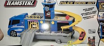 Auto policejní naklaďák