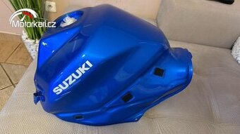 nádrž Suzuki GSX-S 1000 GT