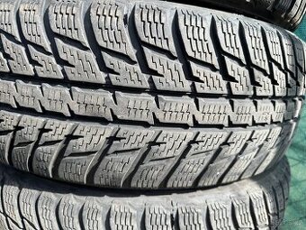 215/65 R17
