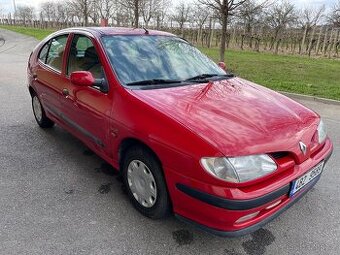 Renault Mégane 1.6 benzín (1996), STK do 2/2027, 162 000 km