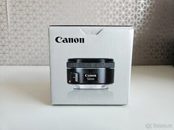 Canon EF 50mm f/1.8 STM