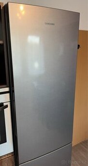 Lednice SAMSUNG RB37J5009SA No Frost (A+++)