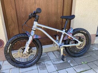 Early rider seeker 16