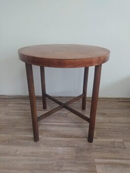 Starožitný stůl Thonet
