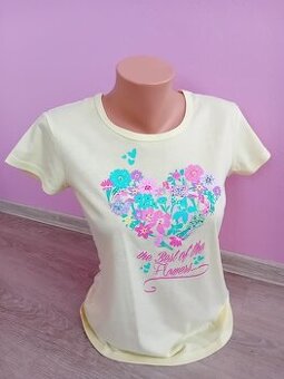 DÁMSKÉ TRIČKO S KVĚTY - vel.M/L / zn.Lewro