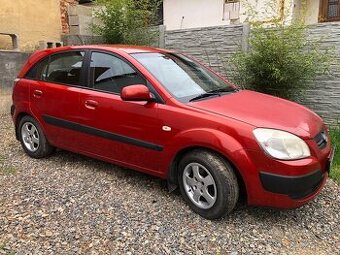Kia Rio 1.4i